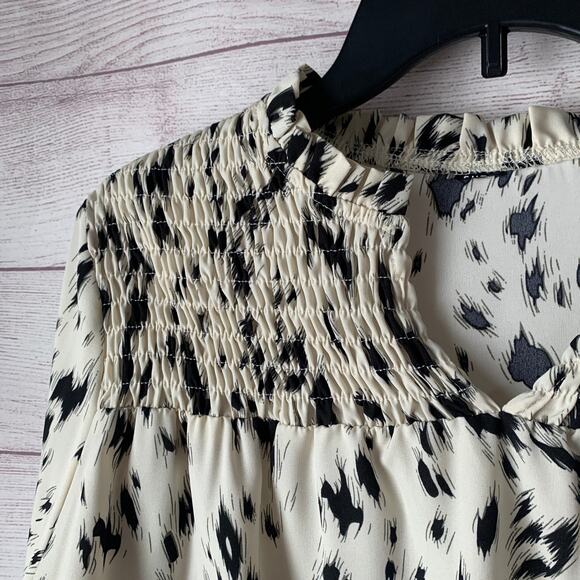 White with Black Spots Blouse Long Sleeve Round Ruffle Neck Bishop Billow Sleeve - Picture 11 of 15